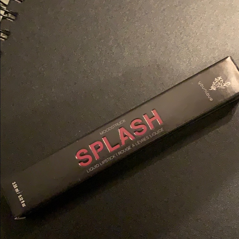 Younique SPLASH Liquid Lipstick